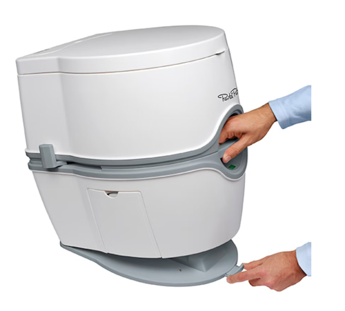 d08d79fb18c98934bfde2bfe391129c5